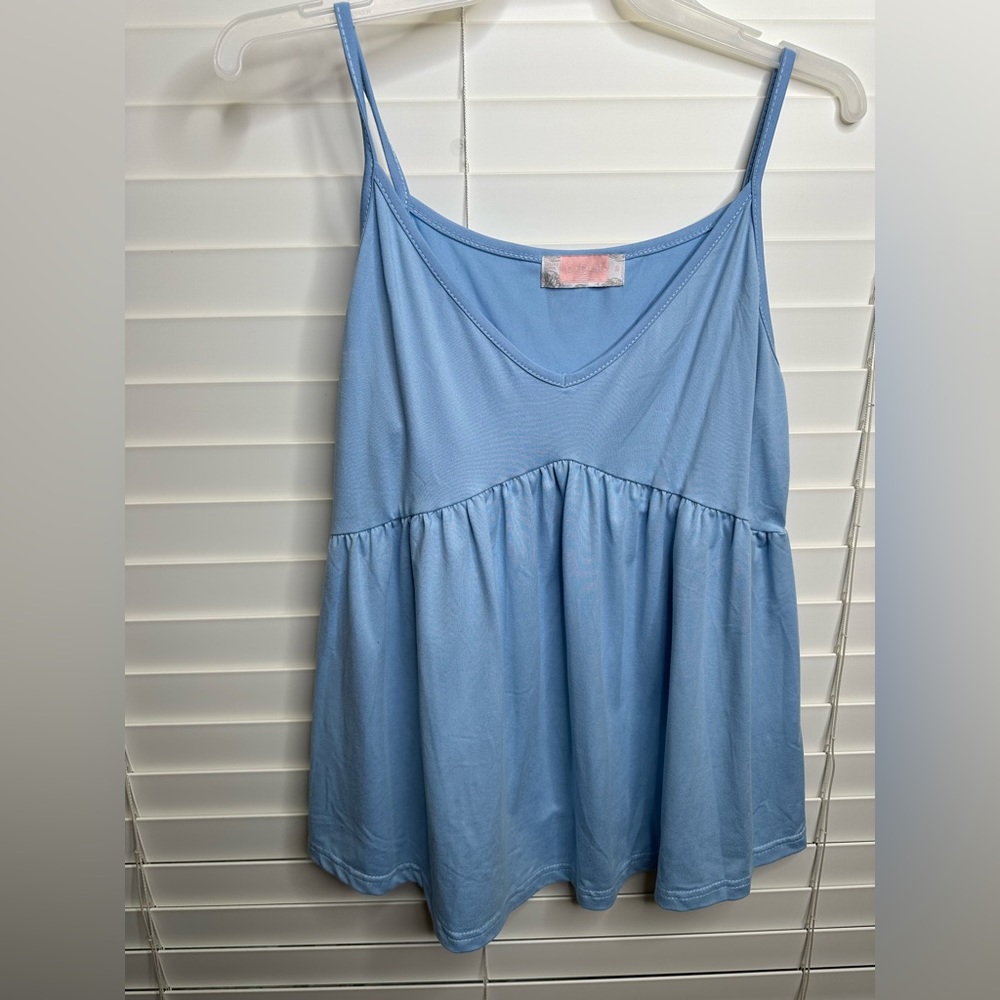 Blue flowy tank size S